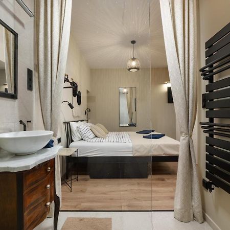 Secret Cave Premium Central Apartment Budapest Bagian luar foto
